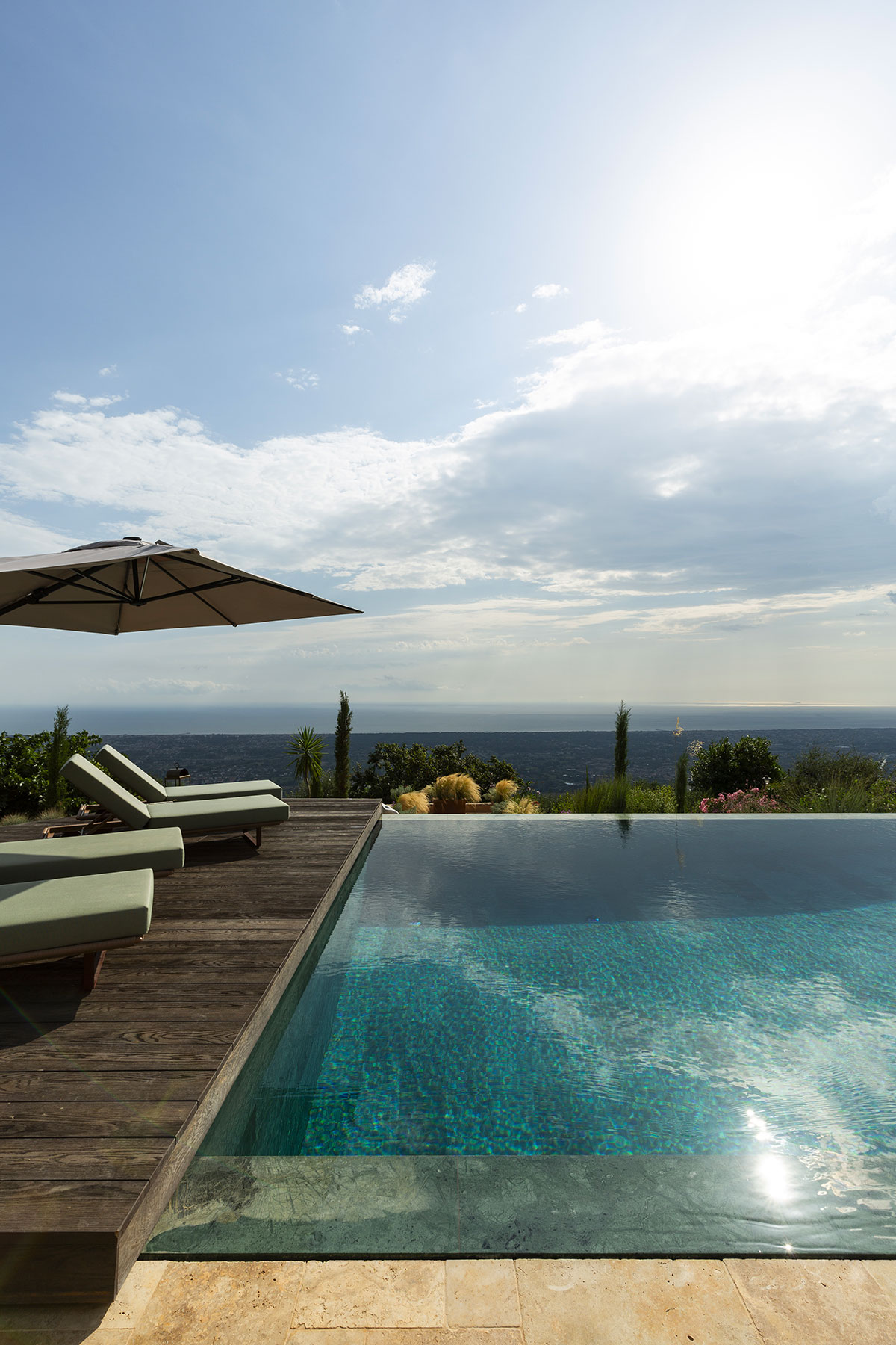 Swimming pool garden